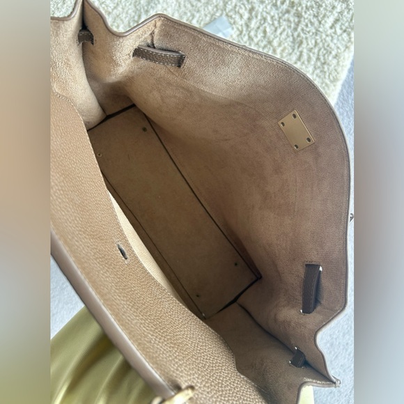 Leather tote bag - Picture 4 of 4